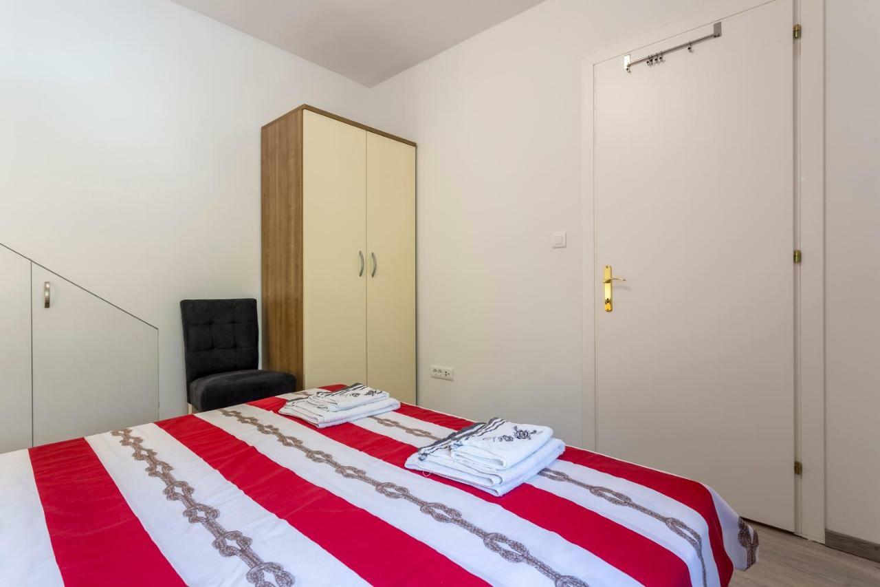 Apartamento House Luce With Pool Čisla Exterior foto